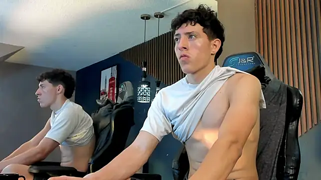 TheGhostforeeonss Live XXX Chat