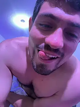 williamsmiiths16 Live XXX Chat