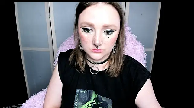 Živý XXX chat YourDyingBride