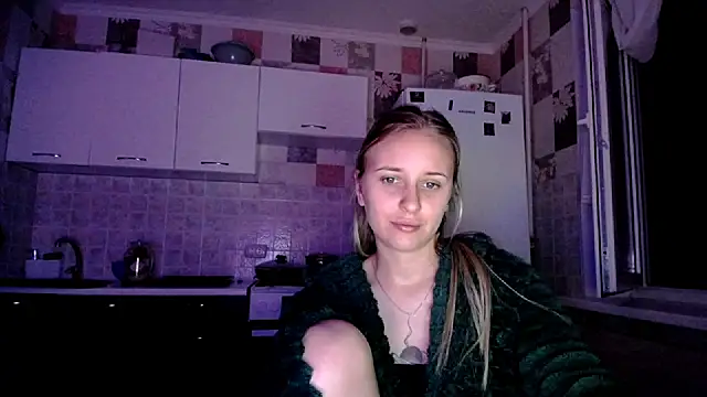 _Nicole_new – Live XXX-chat