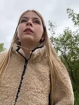 RossyMood Adlı Modelin Canlı XXX Sohbeti