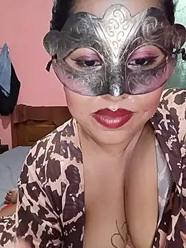 แชท XXX สดของ Maskedcurves