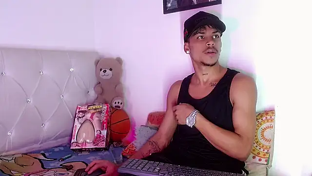 Angel_foxc13: απευθείας συνομιλία ΧΧΧ
