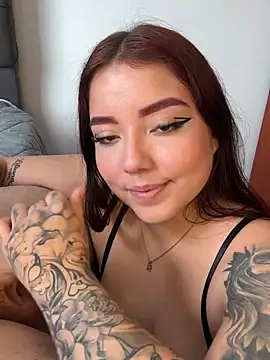 sarah_and_taylor webcam show