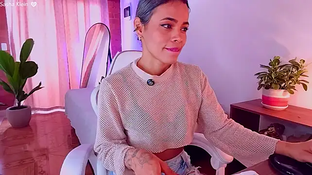 دردشة SashaKlein الجنسية المباشرة