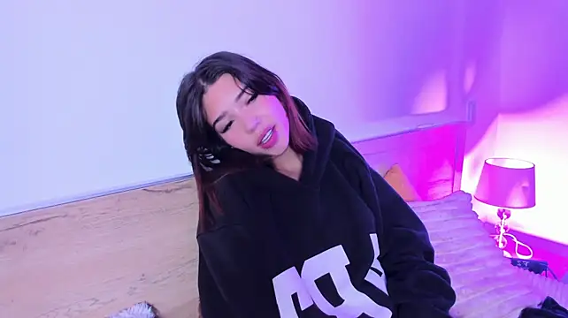 Skyxox_ লাইভ XXX চ্যাট