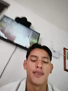 Hiroshi_Shen Pertunjukan Webcam