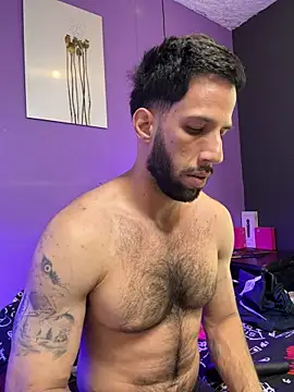Karim_mansur Pertunjukan Webcam