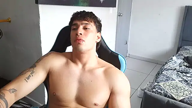 latin_party007's Live XXX Chat