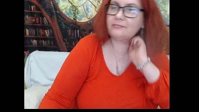 PlayfullMature Live XXX Chat
