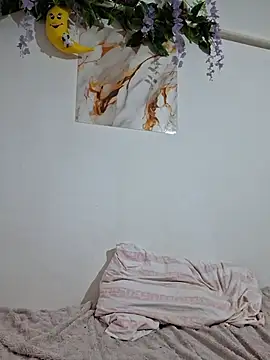 Nika_aa Chat XXX in diretta