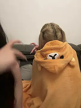 yyydgda's Live XXX Chat