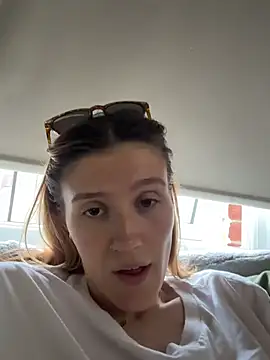 Chat +18 de Iady ao vivo