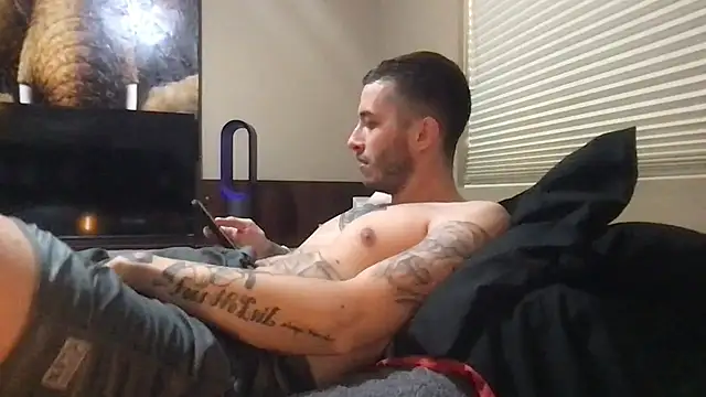 Czat XXX na żywo – BWCJUICYJOSH
