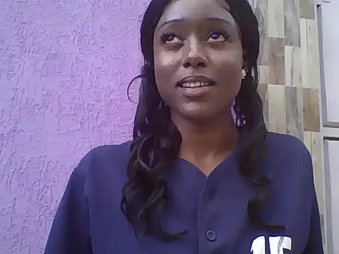 Chat +18 de HotSkinnyLady ao vivo