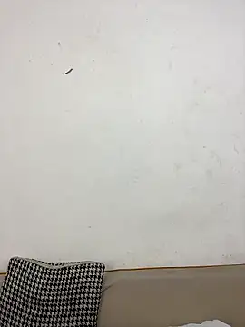 -OvO- Chat XXX in diretta