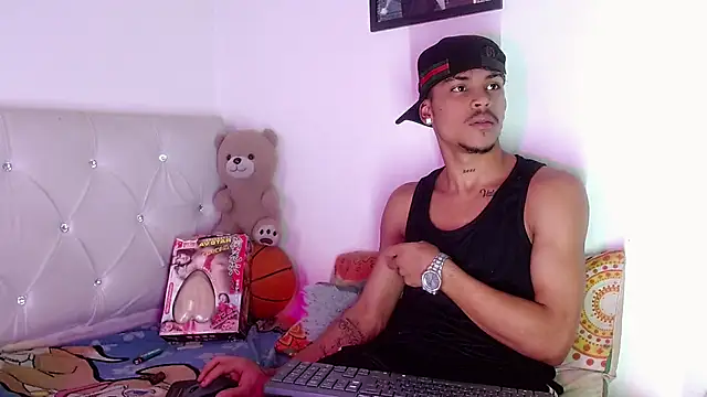 Angel_foxc13 Adlı Modelin Canlı XXX Sohbeti