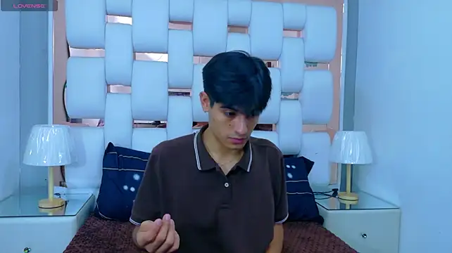 Онлайн чат XXX TaylerCruz