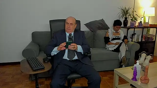 دردشة masterboy50 الجنسية المباشرة