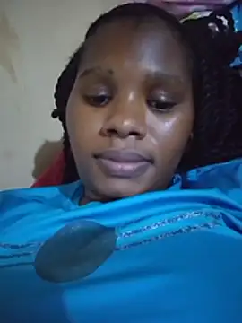 Chat +18 de Teshana700 ao vivo