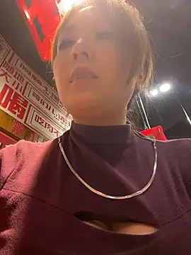 Lola666999 XXX чат на живо