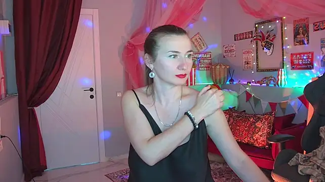 Chatroom XXX en direct de Golden_Dragon