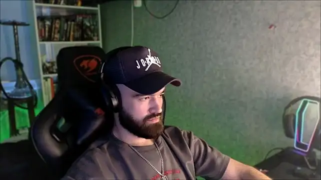 Chat XXX en directo de _Serious_Man