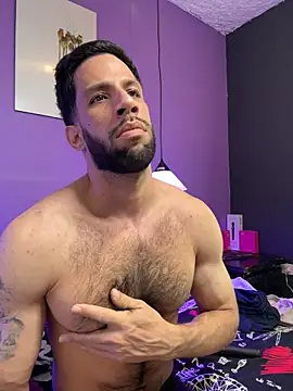Chat +18 de Karim_mansur ao vivo