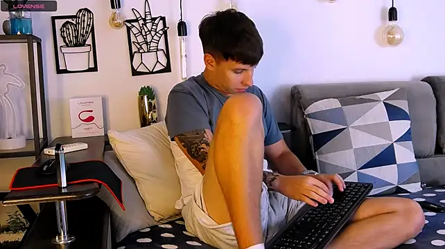 ThomasEdisonn Chat XXX live