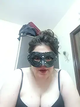 Lisa_White_Desi Adlı Modelin Canlı XXX Sohbeti