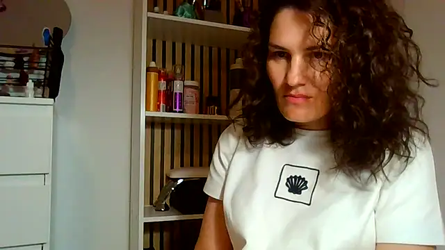 Ms-Lust1- live XXX chat