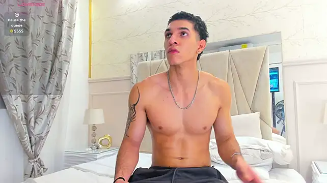 Chat XXX ao vivo de Adrien_Monteiro