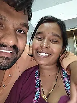 BabuCouple Show in webcam