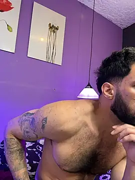 XXX chat uživo modela Karim_mansur
