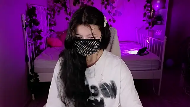 Chat +18 de MeganSpicy ao vivo