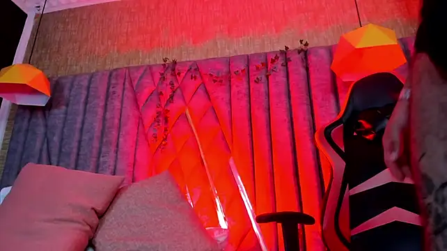 Chat XXX en directo de Boss_Domiinator