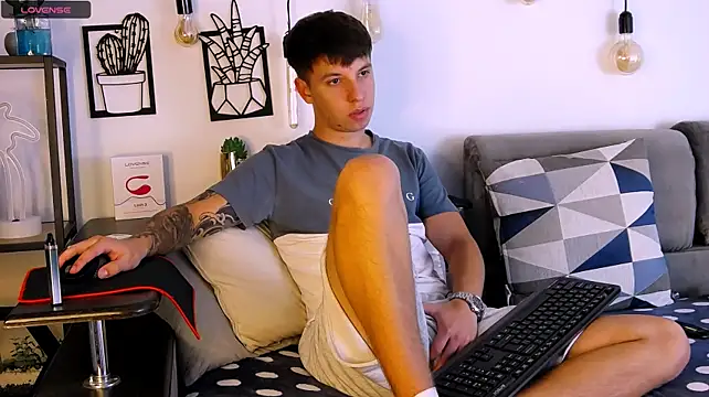 ThomasEdisonn – Naživo XXX chat