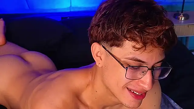 Aaron_Eze webcam show
