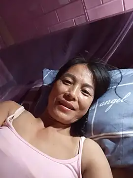 Lily-ly's Live XXX Chat
