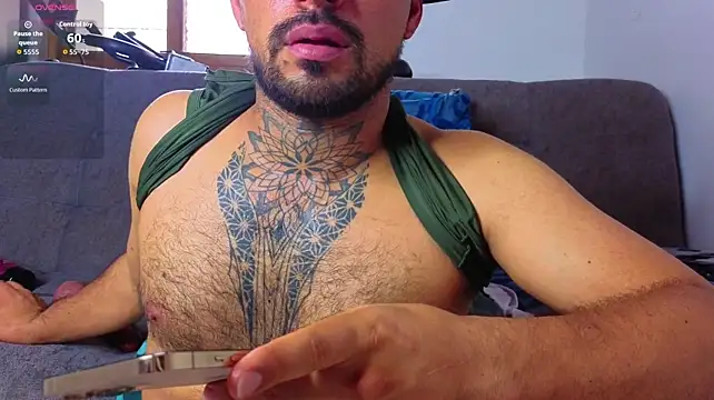 Chat XXX ao vivo de Lucien_Crow