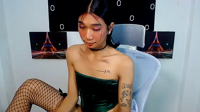BERBURAKA's Live XXX Chat