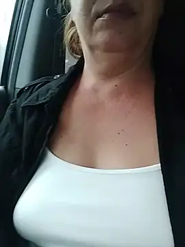 XXX chat uživo modela Saysomething3