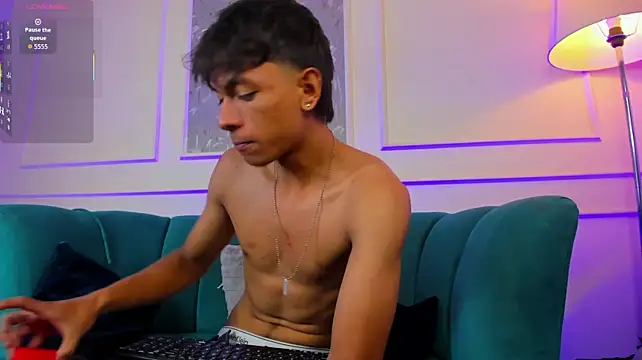 Chat XXX Live Im_Kael_