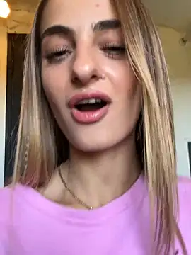 دردشة emyyyy07 الجنسية المباشرة