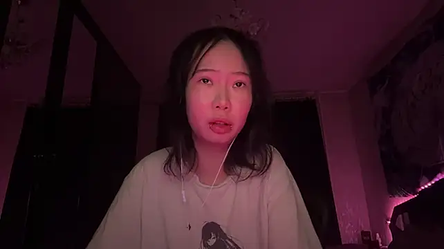 DelorasHemp XXX чат на живо