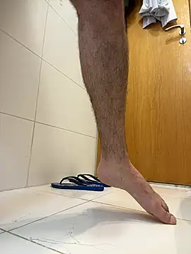 sweetcum4all XXX чат на живо
