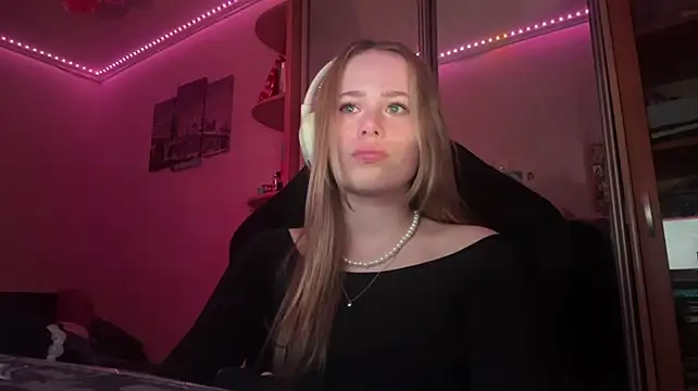 Aurorain XXX чат на живо