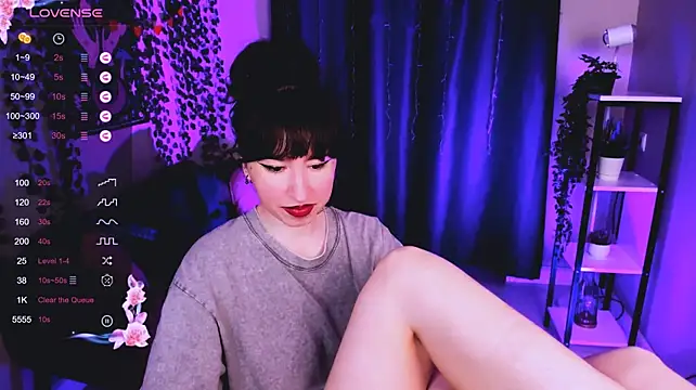 Lily_xBabe XXX чат на живо