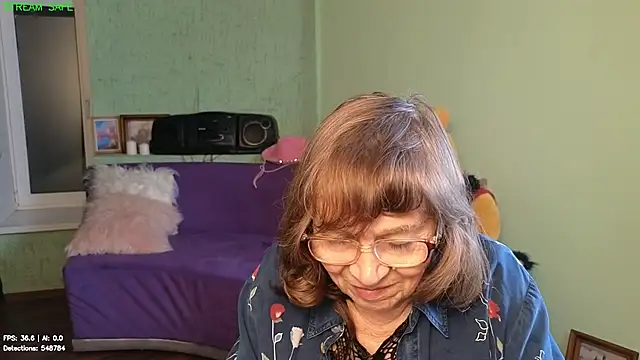 Betty_Brick XXX чат на живо