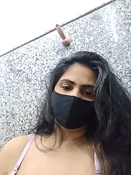 SashaPatel XXX чат на живо